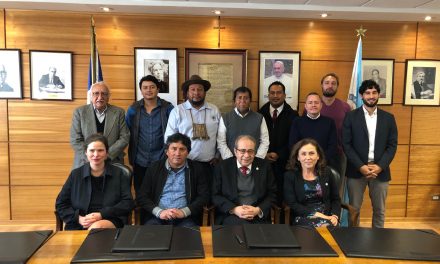 UCN Y COMUNIDAD LICKANANTAY DE TOCONAO FIRMAN CONVENIO DE COLABORACIÓN