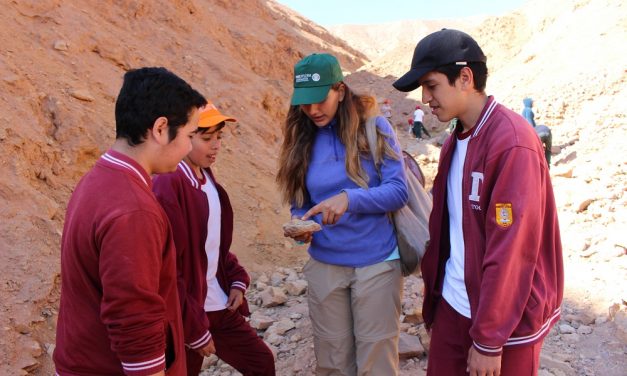 ASTROGEO REUNIÓ A ESTUDIANTES DE LA REGIÓN DE ANTOFAGASTA PARA EXPLORAR MISTERIOS DEL CIELO Y DE LA TIERRA