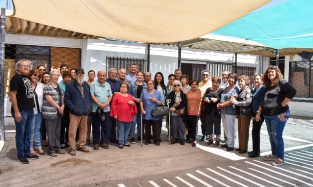 ADULTOS MAYORES DE VILLA AYQUINA RECIBIRÁN CALEFACTORES SOLARES