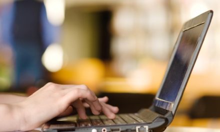 UCN OTORGA BECA A SUS ESTUDIANTES EN GRATUIDAD QUE NO TIENEN ACCESO A INTERNET