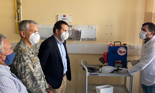 EX ALUMNOS DE LA UNIVERSIDAD DE ANTOFAGASTA DESARROLLARON PROTOTIPO DE VENTILADOR MECÁNICO