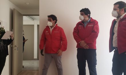 MINVU ENTREGA 80 VIVIENDAS DEL CONJUNTO HABITACIONAL “BRISAS DEL NORTE” EN MEDIO DE PANDEMIA COVID-19