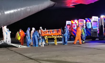 OPERATIVO AÉREO TRASLADÓ A CUATRO NUEVOS PACIENTES DESDE ANTOFAGASTA HASTA OSORNO