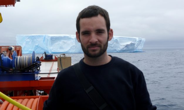 Investigador UA: “Coloración del mar es un proceso absolutamente normal”