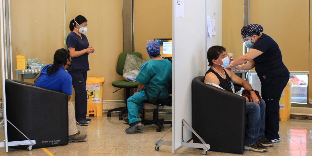 Más de mil 500 trabajadores(as) de la educación de la comuna serán inmunizados contra el Covid-19 en el Hospital del Cobre