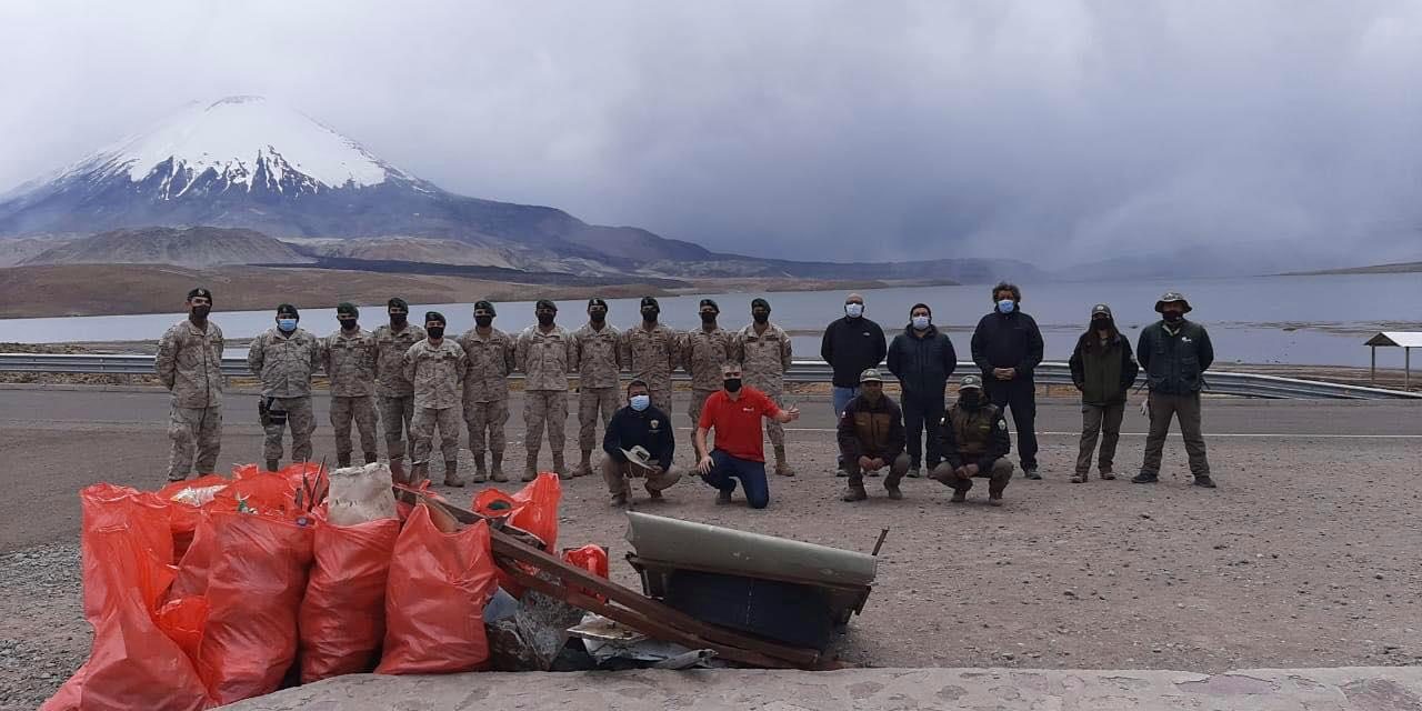 Se realizó exitoso operativo de limpieza en atractivos turísticos de la provincia de Parinacota