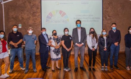 Cerro Dominador junto a otros actores de la comunidad obtiene reconocimiento de parte de Generadoras de Chile