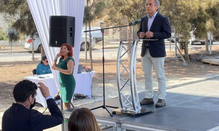 En Sitio Cero de Puerto Antofagasta se inauguró Saco 1.0 bienal de arte contemporáneo con la muestra “La memoria de las rocas”