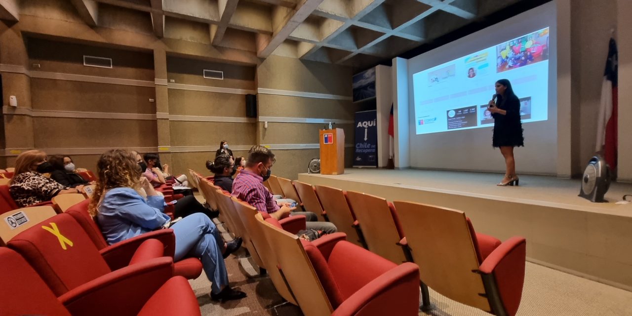 Encuentro reunió a investigadoras y empresarias en torno a la estrategia del gobierno que plantea acortar las brechas de género gracias al emprendimiento en base a la ciencia y la innovación