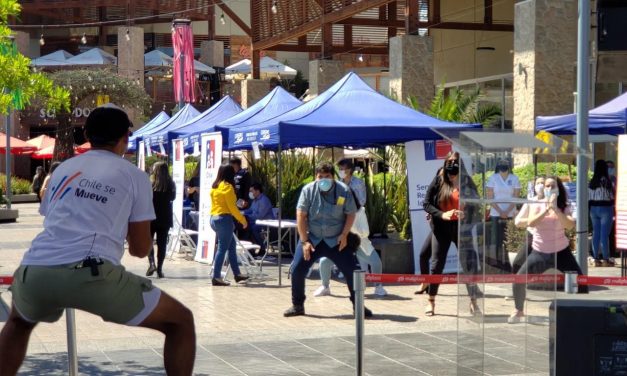 Se realizó feria en el marco de la conmemoración del Día Internacional de la Eliminación de la Violencia contra la Mujer en Mallplaza Antofagasta concesionaria de Puerto Antofagasta