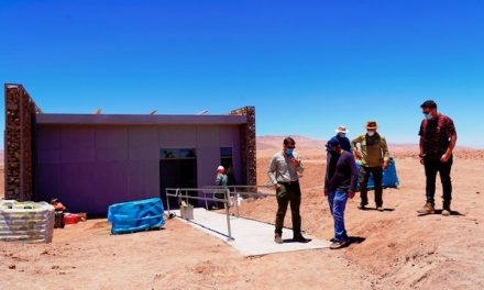 Avanza construcción de nuevo Centro de Educación Ambiental en Salar de Llamara