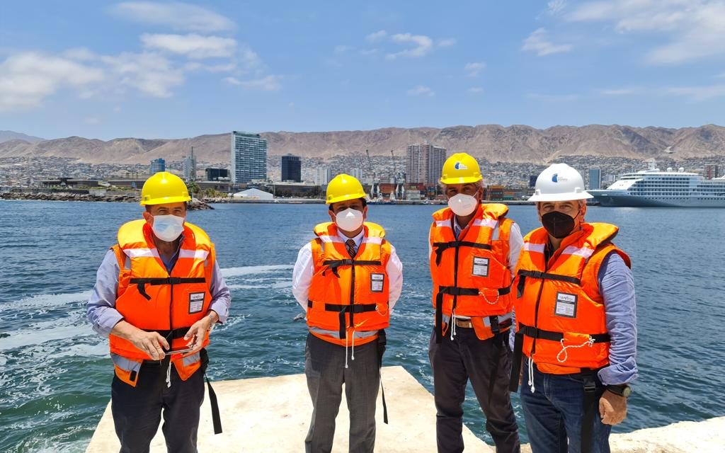 Gobernador de la región visitó instalaciones del Puerto Antofagasta para conocer el avance de los proyectos estratégicos