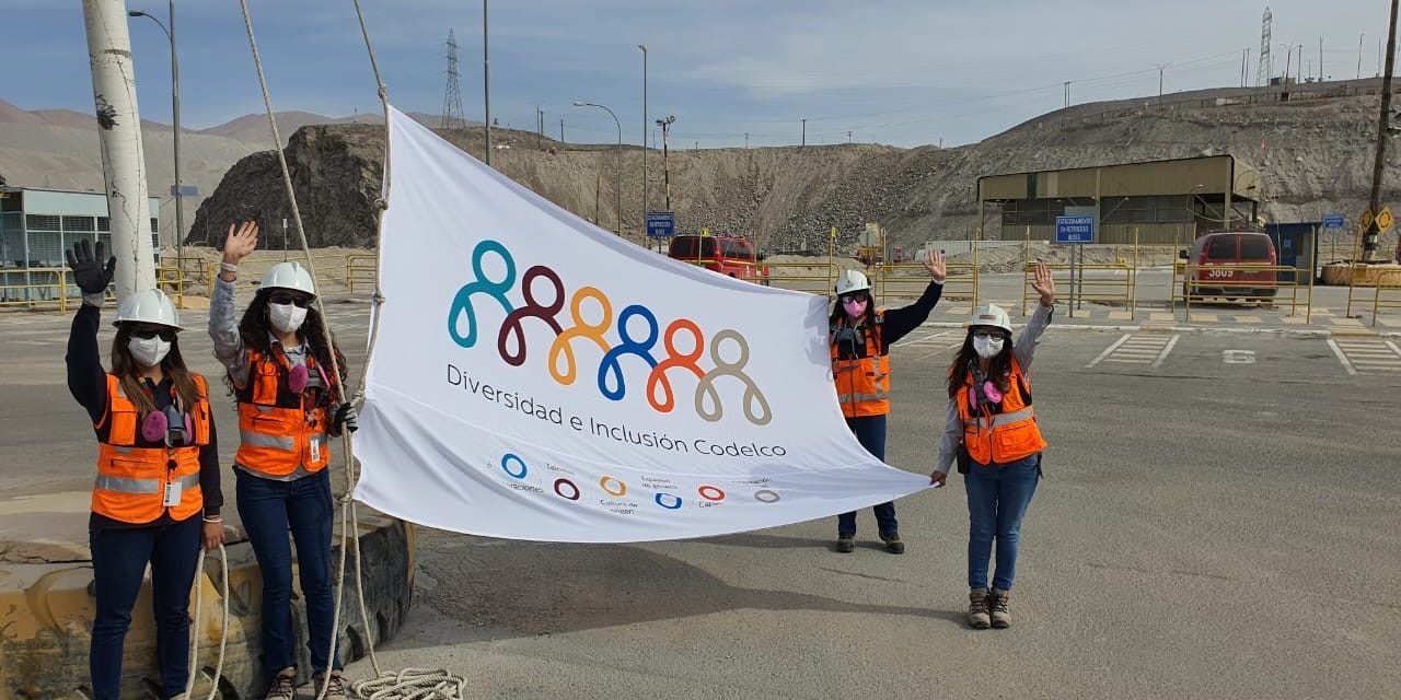 Chuquicamata izó banderas de Diversidad e Inclusión en sus diferentes gerencias