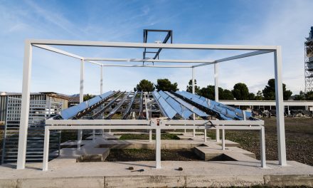 UA desarrolla captador solar que ajusta  posición de sus espejos para mayor eficiencia