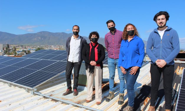 Casa de la Cultura de Los Vilos ahorrará el 50  por ciento de su consumo con sistema solar
