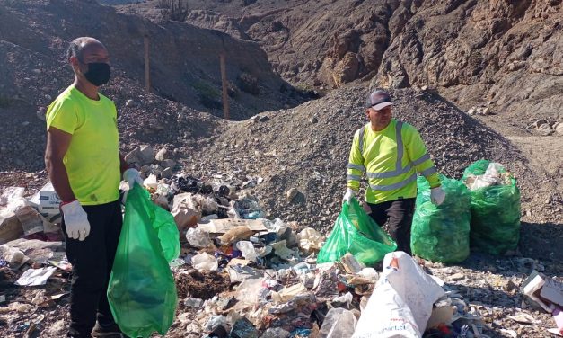 Retiran cerca de 20 toneladas de basura de Quebrada Las Tipias