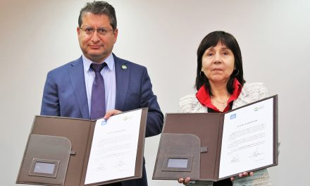 SQM y UA firman convenios que potenciarán el  desarrollo de procesos sustentables en torno al litio
