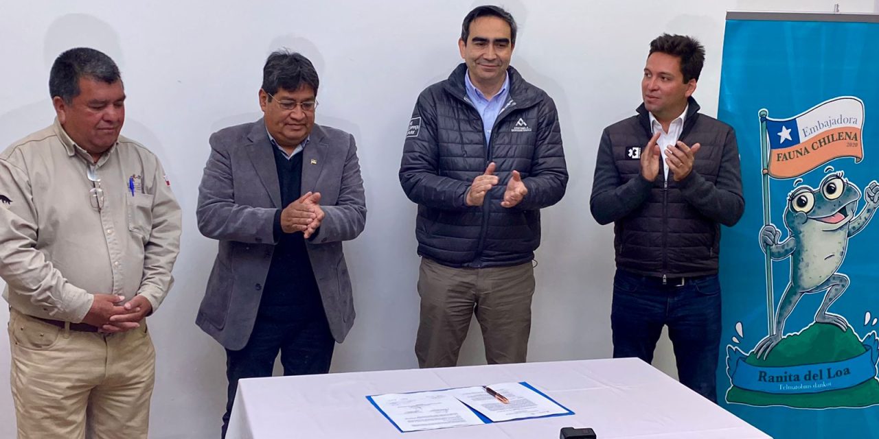 Firman Convenio de Colaboración para Proyecto de Conservación de la Ranita del Río Loa