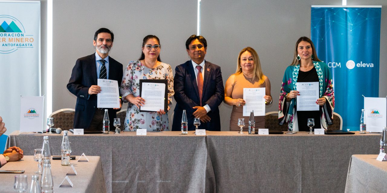 Corporación Clúster Minero de Antofagasta y Alianza CCM-Eleva firman convenio de colaboración para potenciar el ecosistema formativo-laboral de la región
