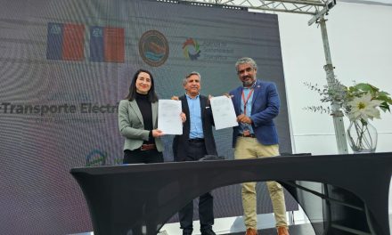 Con un Workshop autoridades dieron el vamos al despegue de la electromovilidad para el transporte público menor en la región de Antofagasta