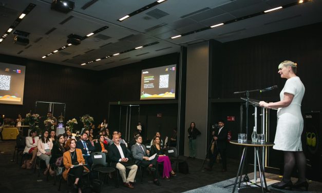 Revelador estudio señala que un 55% de las mujeres considera que existen diferencias en oportunidades laborales en el sector energético en el país