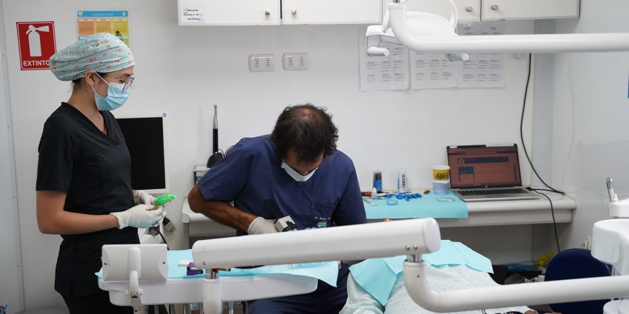 Clínica Dental Móvil de SQM Litio cumplió tres años regalando sonrisas en la comuna de San Pedro de Atacama