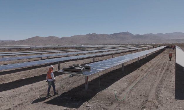 Empresa usuaria de ProChile llega al mercado argentino con limpieza robotizada en instalaciones fotovoltaicas