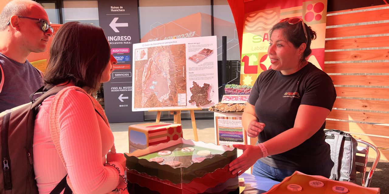 Nodo Laboratorio Natural SALARES participa en Feria de los Patrimonios como representante del patrimonio biológico del norte