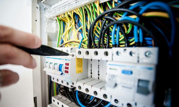 Optimización energética: Tableros eléctricos pueden reducir hasta un  30% del consumo en grandes instalaciones