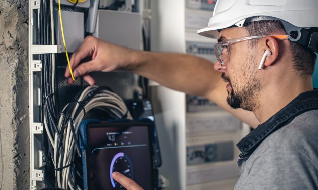 Redes eléctricas inteligentes: el eje de una matriz energética sostenible en Chile