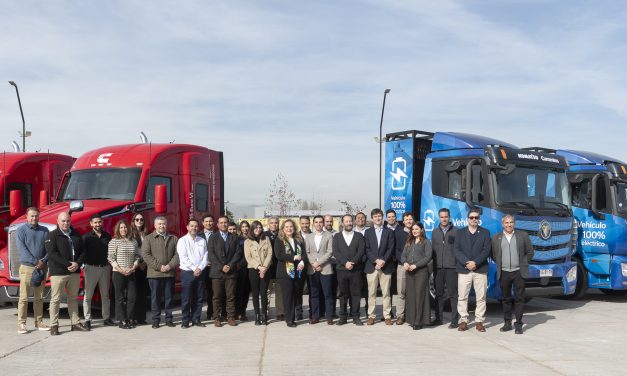 Komatsu Cummins moderniza su flota con vehículos eléctricos y de bajas emisiones