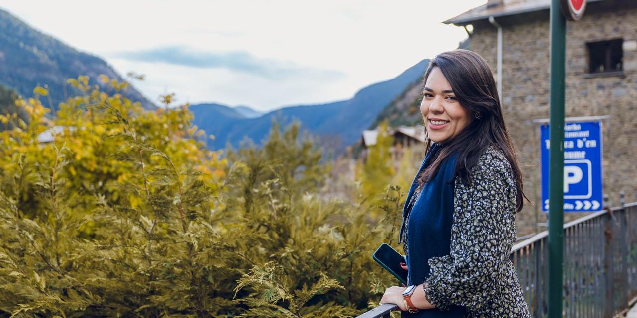 Isabella Ferreira Smith, la mente detrás de Caqh Bim: del derecho tradicional a la consultoría que une personas, tecnología y propósito