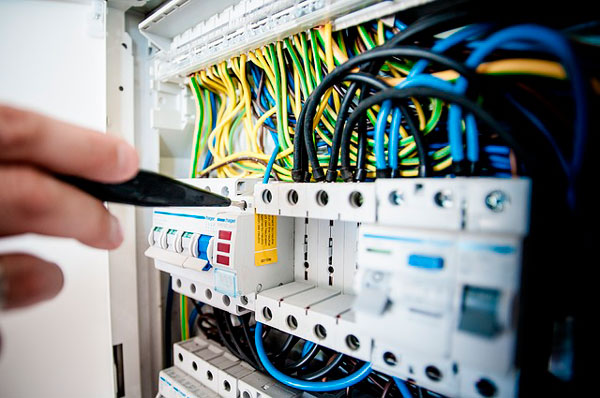 Nuevo Manual de Instalaciones Eléctricas en Faenas Mineras fortalece la seguridad y eficiencia en el sector